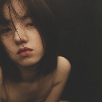 氛围感拉满！复古ins风高级感女生头像合集共9张