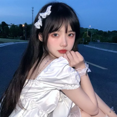 20张真人女生青春网图头像合集