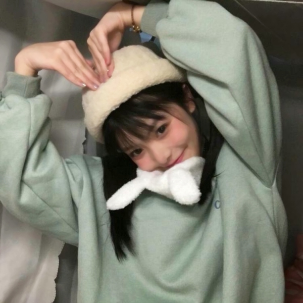 22张超清呆萌可爱女生头像合集 软萌感拉满
