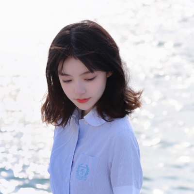 9张干净清新的女生简约微信头像，快收藏
