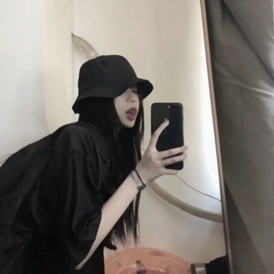 36张高清超拽女生头像合集 个性拉满的拽姐头像精选