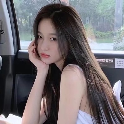 适合网恋的有气质真人女生头像合集（18张）