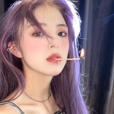 成熟有内涵的漂亮独立女性头像合集 共19张