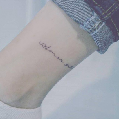 女生纹身部位头像合集 30张高清好看的女生部位纹身头像