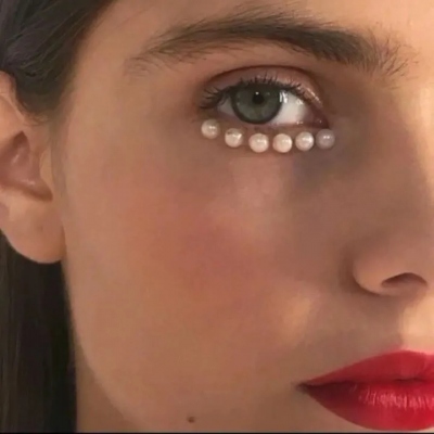 10张超好看的欧美女生脸部头像分享