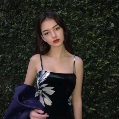 18张超酷真人女生微信头像合集 直接用不踩雷