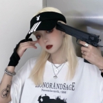 抖音超酷女头像合集！14张高清超拽超丧风格女生头像