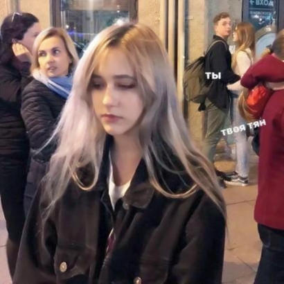 新版欧美女生微信头像 共26张可用