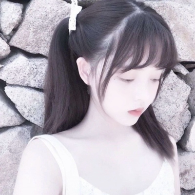 18张高清清新感女生侧脸头像 气质氛围感拉满