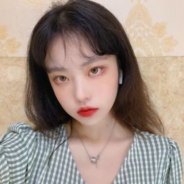 25张超清好看的真人女生头像合集来啦