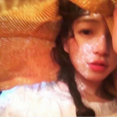 有质感的模糊感！13张高清女生QQ头像合集