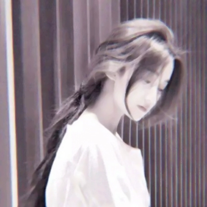 17张高清成熟气质女生头像 生活照风格超耐看