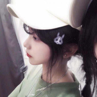 快手小姐姐真人高清头像合集 共36张好看头像