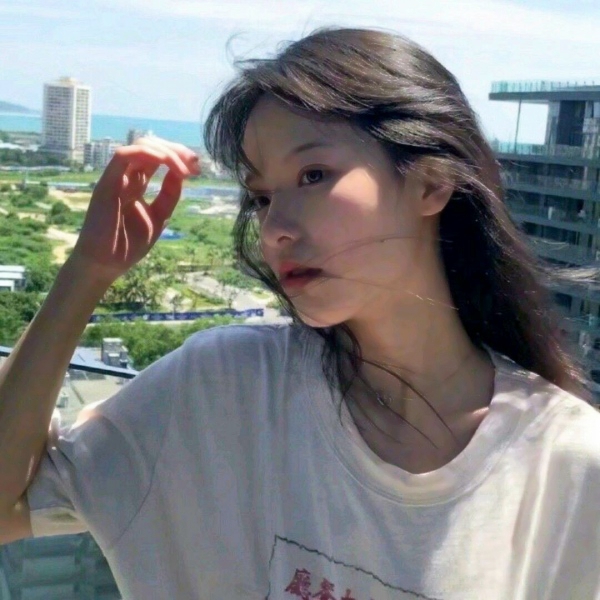 90后专属个性微信女头像 31张超高清素材合集