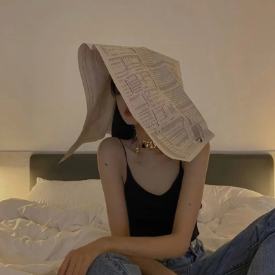 12张超拽帅气冷酷小姐姐真人头像合集