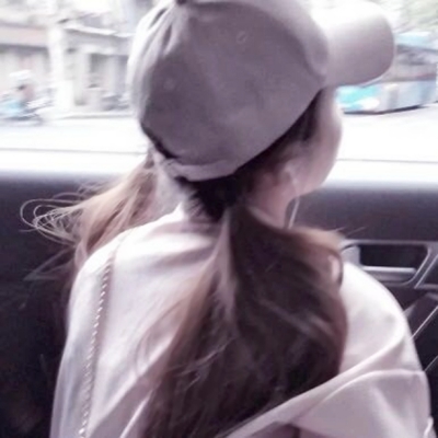 18张高清甜美可爱女生网图头像合集