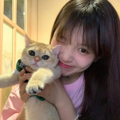 微信超火的女生高清头像合集（共17张）