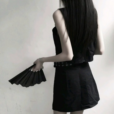 女生下半身丧系不露脸QQ头像 36张高清图汇总