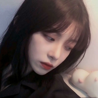 15张高清真实御姐风女生头像合集