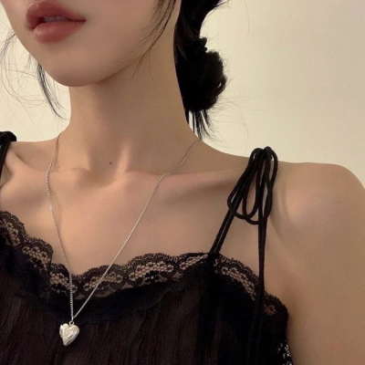 10张氛围感拉满！阳光干净又高级的真人女生头像