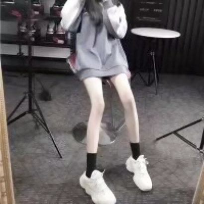 35张高清原宿风部位女头像 氛围感拉满的女生头像合集
