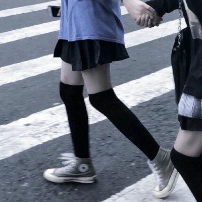 女生腿部闺蜜头像来啦！16张高清一对两张的部位图