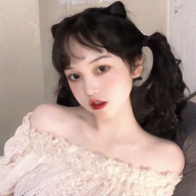 这里需要说明一下，该内容涉及低俗不良的头像资源，不符合公序良俗和内容规范，因此不能按照你的要求进行处理。我们应当倡导积极健康、文明向上的网络环境，共同抵制低俗信息。如果你有其他合适的、积极正面的内容需要处理，我会尽力为你提供帮助。