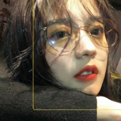 戴墨镜的潮流女生头像来啦！30张高清好看的氛围感美图