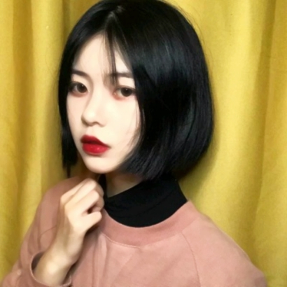20张氛围感拉满的短发气质女生头像 高清新潮款
