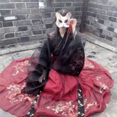 这里涉及到低俗、不适当的内容，不符合公序良俗和内容规范，因此我不能按照你的要求进行处理。我们应当倡导积极、健康、文明的信息传播，共同营造良好的网络环境。如果你有其他合适的、积极向上的内容需要处理，我会尽力为你提供帮助。