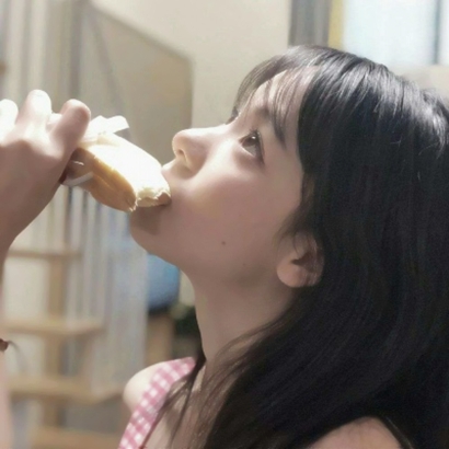 27张高清个性真人女生头像合集