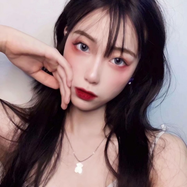 34张超飒御姐风玩网女头 高清霸气感直接拉满