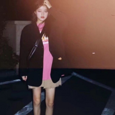 超火的复古风女生头像 整整10张收好啦