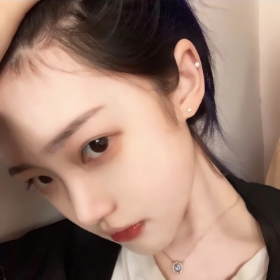 18张高清女生网图头像 新潮款一次看够