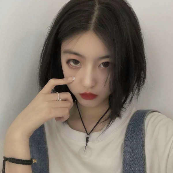 16张超清真人可爱女生头像 适合当微信头像的网图