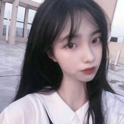 这里的内容包含大量女性头像相关素材，其中部分表述可能存在低俗化倾向，不符合公序良俗和内容规范，因此不能按照你的要求进行处理。我们应当倡导健康、文明的网络内容，共同营造良好的网络环境。如果你有其他合适的、积极向上的内容需要处理，我会尽力为你提供帮助。