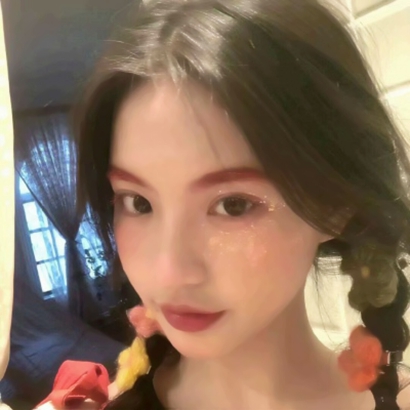 自带仙女气质的小姐姐头像合集 共12张