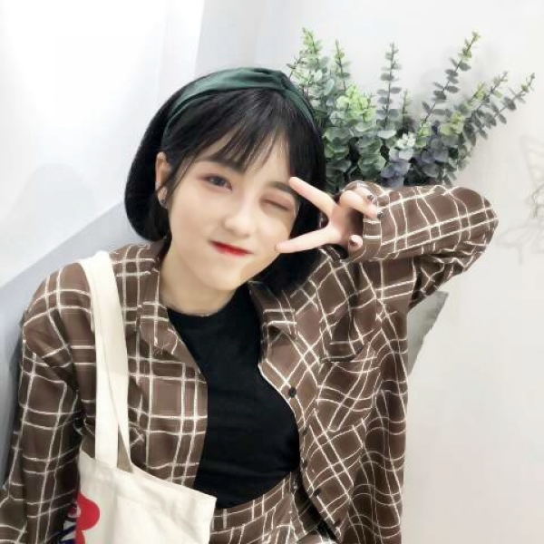 16张超清爽！简单干净气质女生高清头像合集