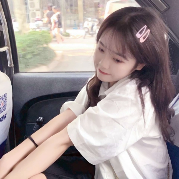20张超清甜美可爱女生头像 真人长相超治愈