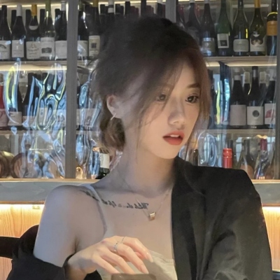 超有质感的女生真人微信头像来啦 一共15张精选款