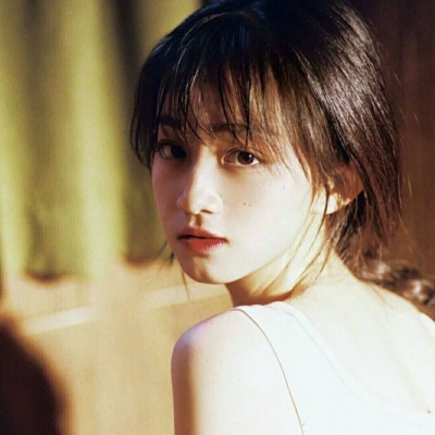 文艺复古风真人女生头像来啦 一共18张优质图