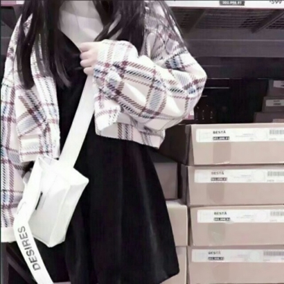 女生半身部位头像合集 36张高清优质女头