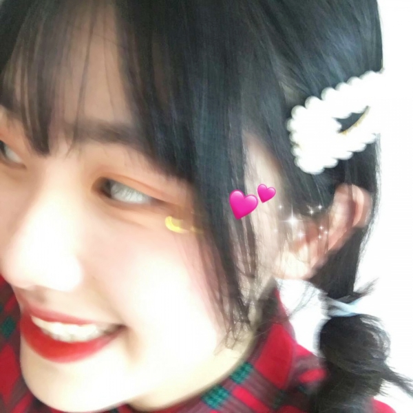 16张超清真人可爱女生头像 适合当微信头像的网图