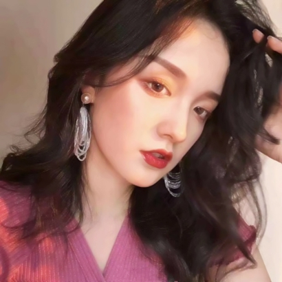 21张高清霸气御姐范女头像 御姐控速来收藏