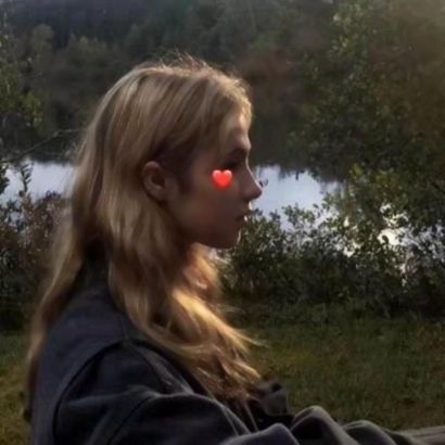 新版欧美女生微信头像 共26张可用