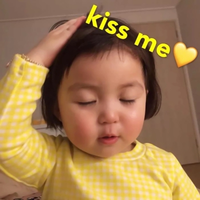 26张搞怪网红小可爱头像 高清微信女生头像合集