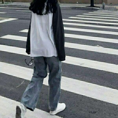 女生部位个性半身头像合集 35张高清网图分享