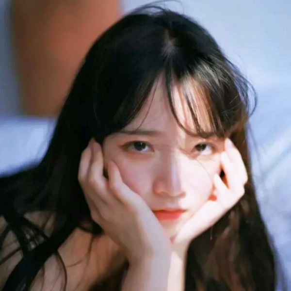 32张超清清新盐系女生头像合集 直接存就能用