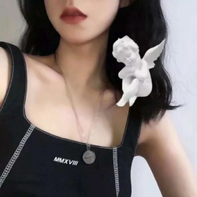 9张高清不露脸女生半身部位头像合集