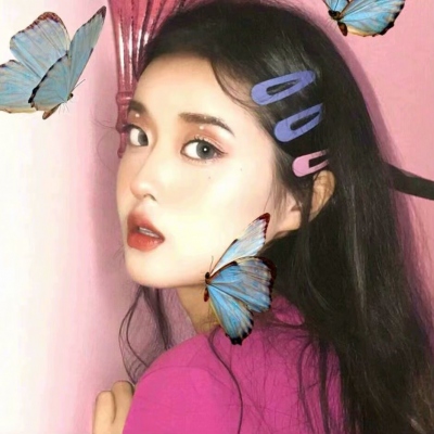 8张真人版慵懒冷淡女生头像，氛围感拉满